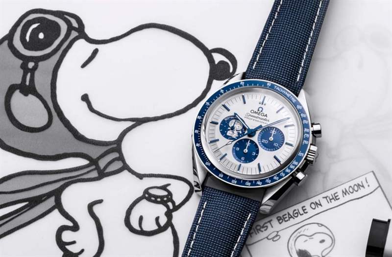 Omega Speedmaster Silver Snoopy Award 50周年腕表！ 第三代Snoopy版絕對(duì)是Speedmaster迷務(wù)必入手之一枚！