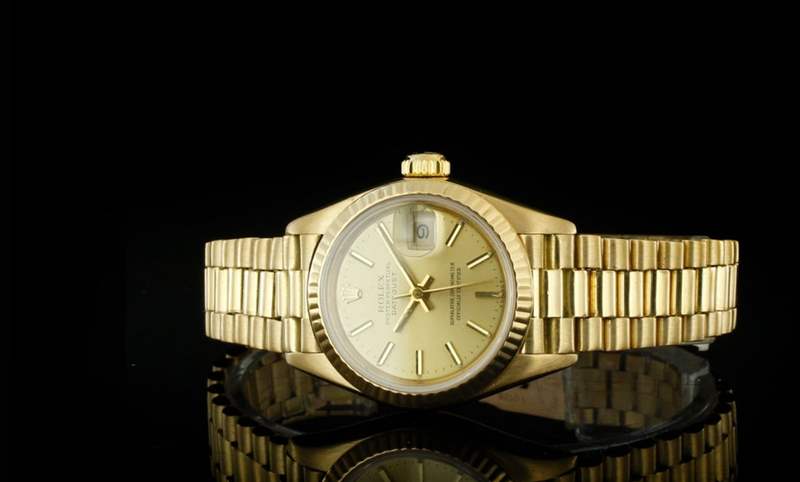 她們背紅的包你早認識,她們最常戴的那款表你知道嗎?-復刻表