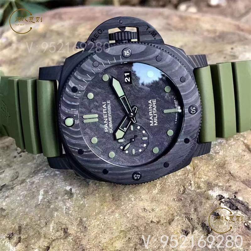 逢綠必火:VS廠沛納海961碳纖維復(fù)刻表,47mm軍綠色-復(fù)刻表
