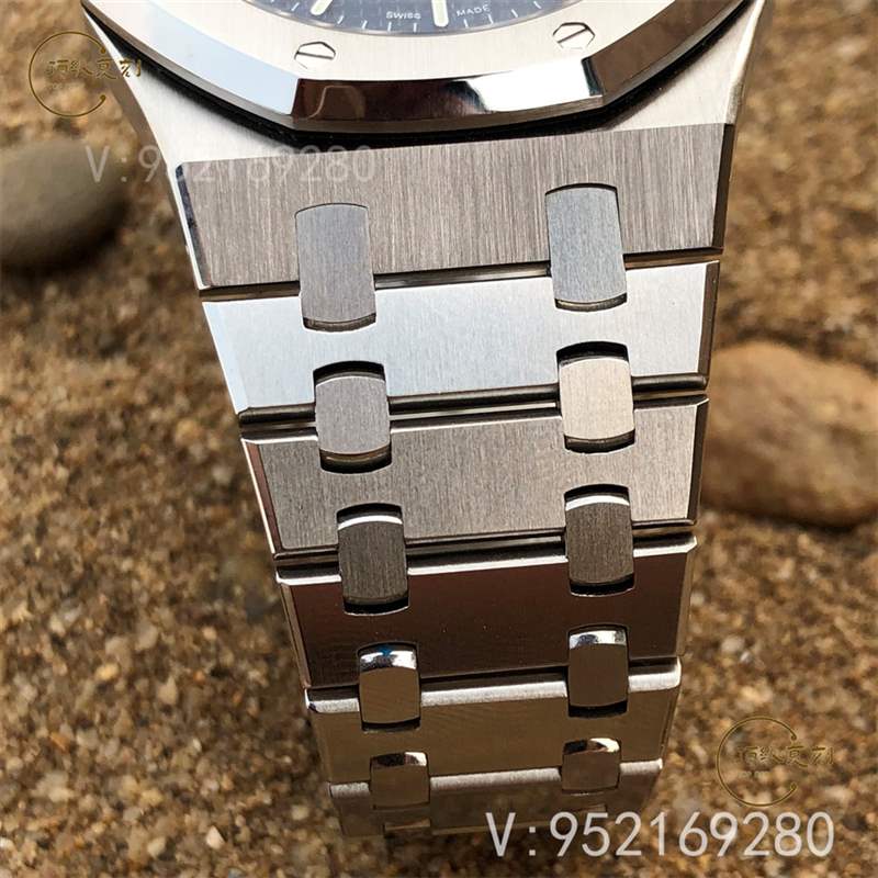 XF廠愛彼15202鋼王復(fù)刻質(zhì)量怎么樣,會出現(xiàn)一眼假嗎-復(fù)刻表