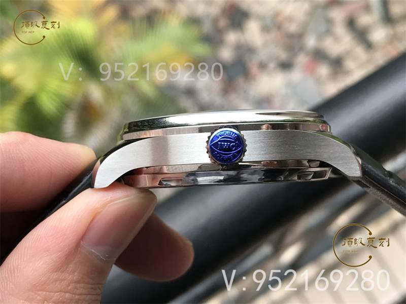 ZF廠葡七v5版-ZF廠萬國葡七v5版復(fù)刻表對比正品怎么樣-復(fù)刻表