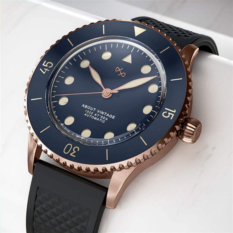 關于 Vintage 1926 At'SEA Automatic