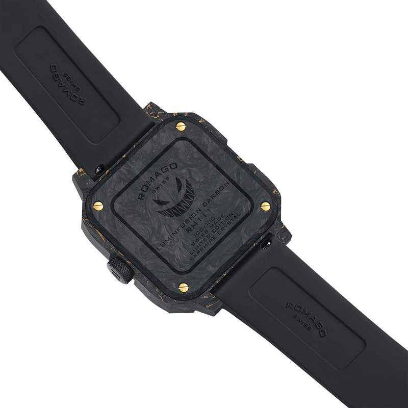 獨(dú)立制表師ROMAGO黃金配夜光碳纖玩味新作漆黑中螢火蟲(chóng)沖擊視覺(jué)-復(fù)刻表