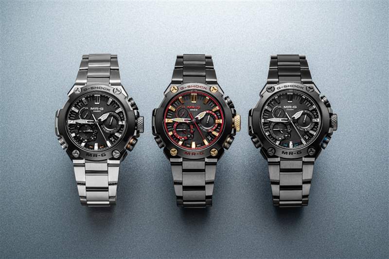 是次新作共有三款新配色，另外兩款分別為MRG-B2000B-1A1全黑與MRG-B2000D-1A黑銀（圖片來(lái)源：G-SHOCK）