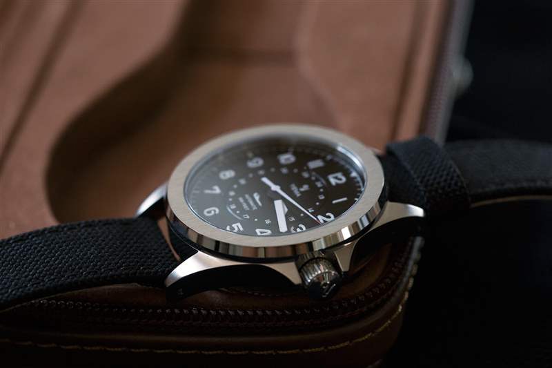 法國(guó)小眾手表野馬Yema Flygraf Pilot M1(帶動(dòng)手圖片)-復(fù)刻表