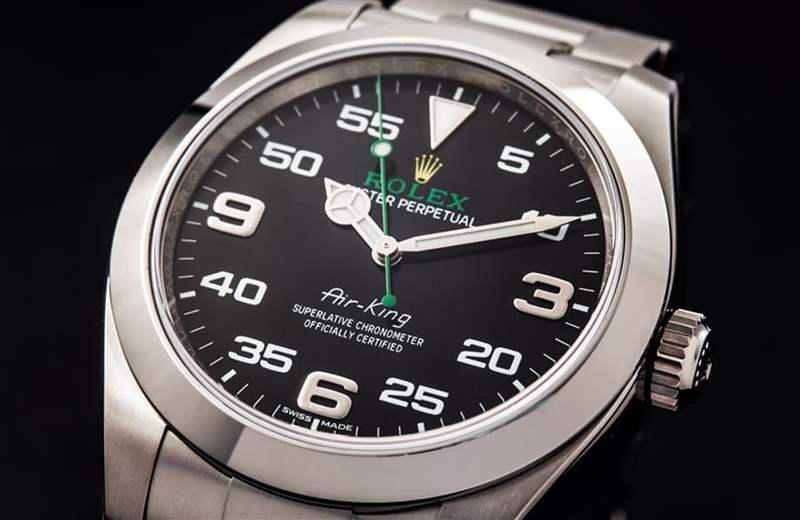 舊款Air-King 116900原本是勞力士相對冷門的運動表，但是在2022年的日內瓦鐘表與奇跡表展開幕前因為停產傳聞四起，導致手表行情隨之暴漲。 （Rolex）