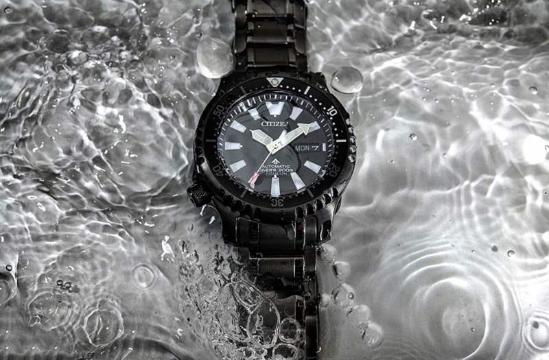 全新50周年亞洲限量CITIZEN PROMASTER 200米登場！ 超級鈦技術打造出型格黑魂