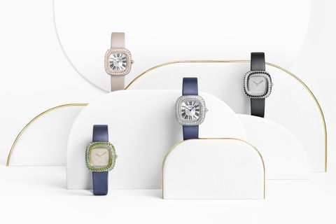 la panthère美洲豹系列，或者創新coussin de cartier表款系列，卡地亞從未停下在超越經典的可能