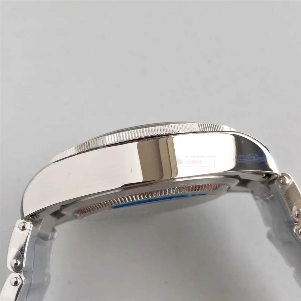 ZF帝舵碧灣系列M79730-0001腕表做工如何