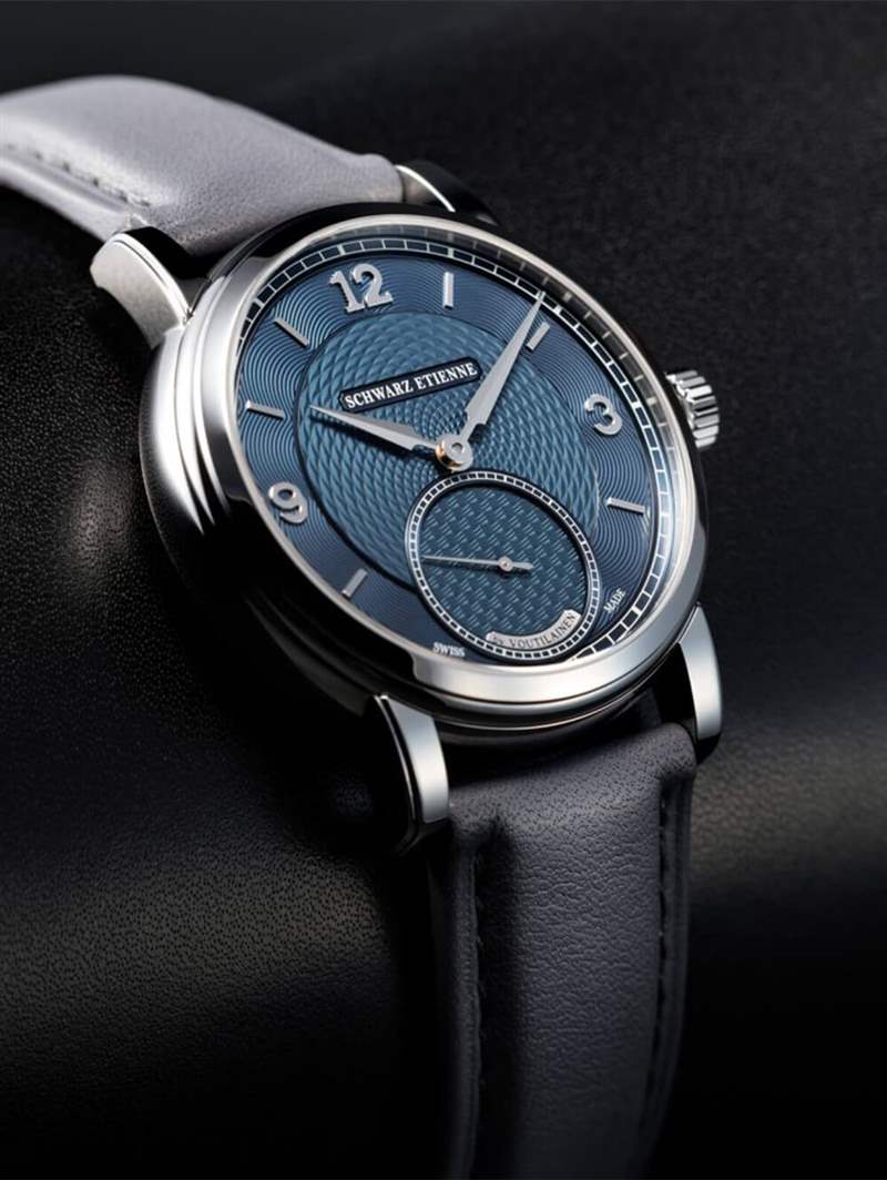 芬蘭小眾手表Kari Voutilainen的Schwarz Etienne Roma Synergy獨(dú)特紋路手表-復(fù)刻表