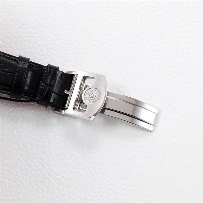 ZF萬國表達(dá)文西系列IW393402腕表會不會一眼假