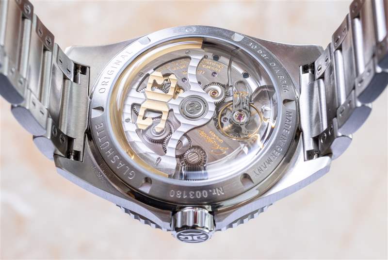 動手實踐:格拉蘇蒂原創(chuàng) SeaQ 綠色表盤精鋼潛水表 動手實踐:格拉蘇蒂原創(chuàng) SeaQ 綠色表盤精鋼潛水表-復刻表