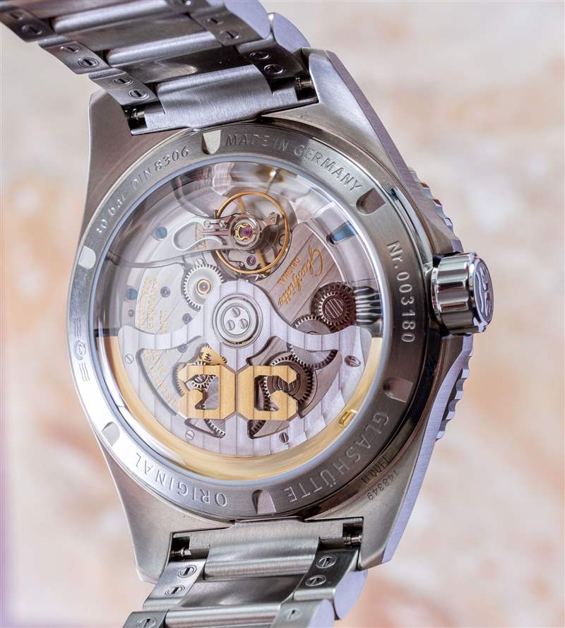 動手實踐:格拉蘇蒂原創(chuàng) SeaQ 綠色表盤精鋼潛水表 動手實踐:格拉蘇蒂原創(chuàng) SeaQ 綠色表盤精鋼潛水表-復刻表