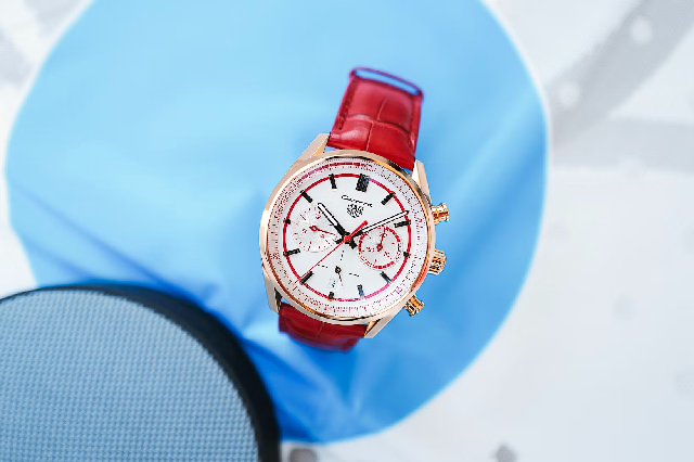 介紹Carrera Fusion:泰格豪雅的最新LE將經(jīng)典保時(shí)捷911 Carrera RS 2.7 變成手表-復(fù)刻表