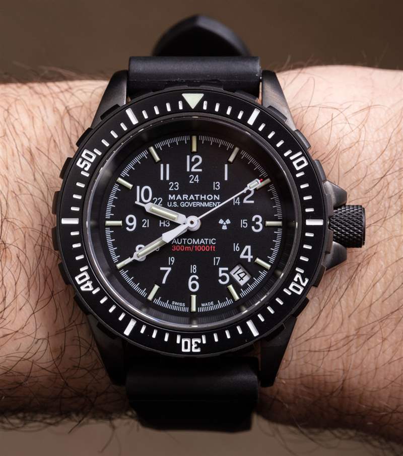 觀看評論:馬拉松無煙煤 GSAR 自動 WW194006BK-復刻表