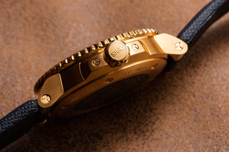 Oris Carysfort Reef 限量版 18k 金腕表-復刻表