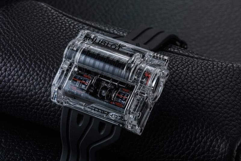 戴上法拉利？ Hublot推出MP-07 40日鏈陀飛輪腕表
