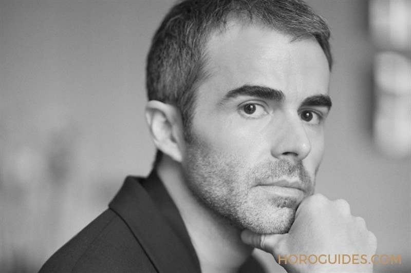 華麗變奏，盡顯1990年代豐繁美學(xué)|CHANEL Première限定腕表系列