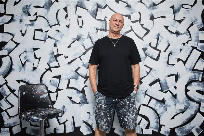 藝術家埃里克·黑茲。