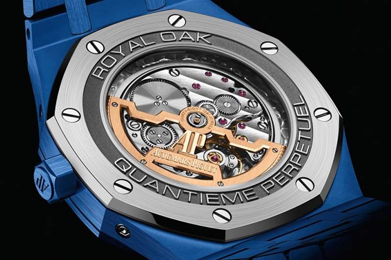 愛彼AUDEMARS PIGUET的陶瓷色彩張力,如何刷新Royal Oak皇家橡樹系列經典印象?-復刻表