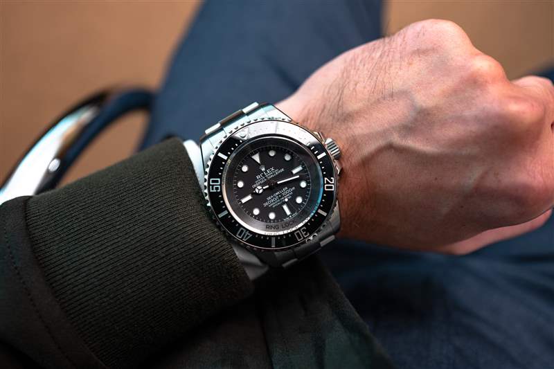 手腕上的深海挑戰