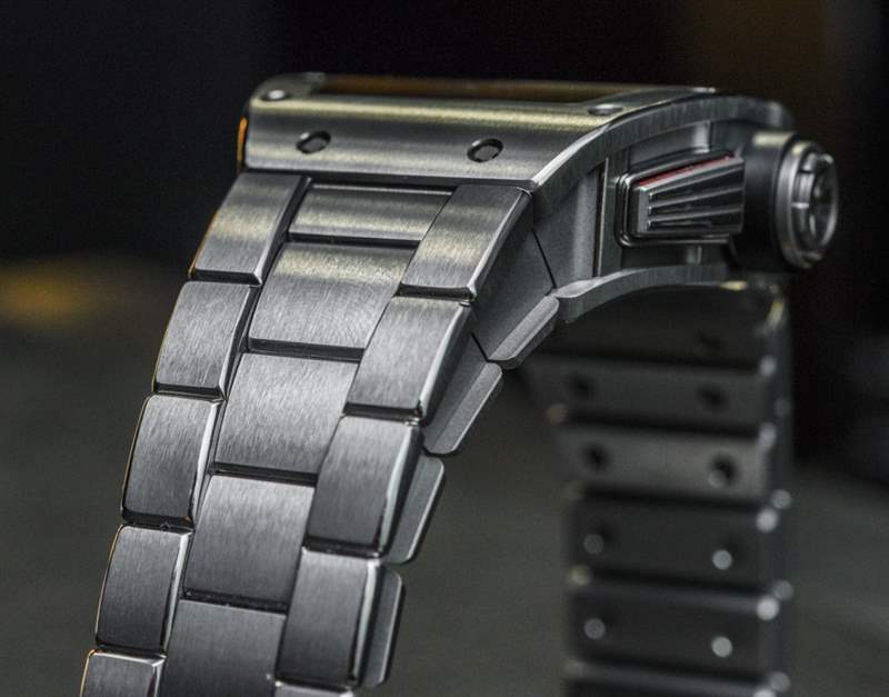 理查德米勒RM 011 Felipe Massa腕表搭配全新鈦金屬表鏈-復刻表