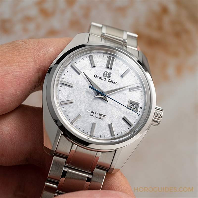 GRAND SEIKO - 【GS Talks】Grand Seiko絕美冰藍面： 44GS周年紀念表款SLGH013、SBGY009