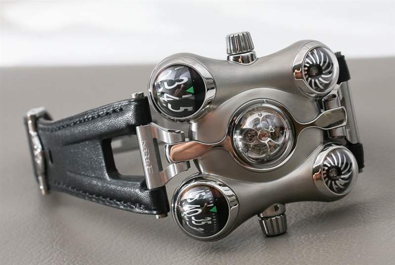 MB&F HM6太空海盜腕表上手亮相-復(fù)刻表