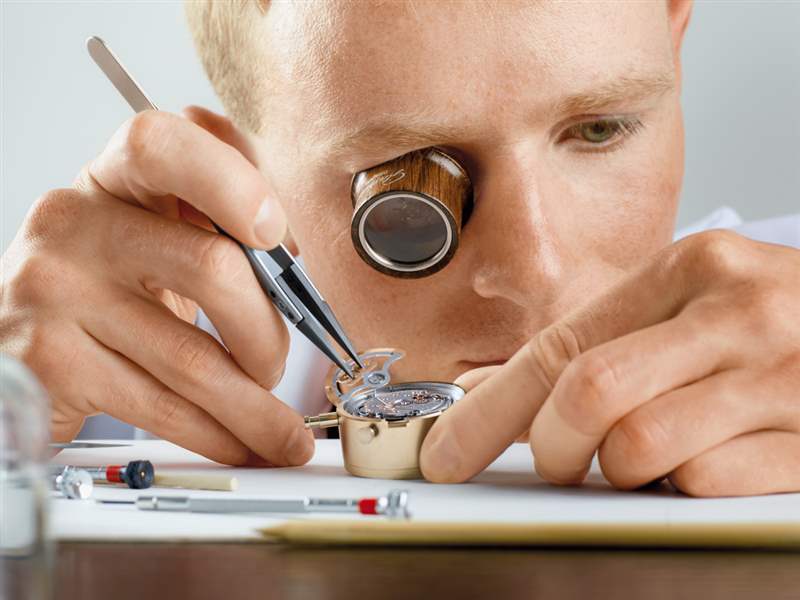 2017 年及以后手表行業可能的經濟增長領域-復刻表