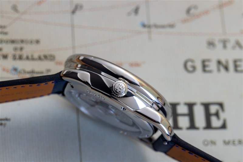 推出愛馬仕Arceau Le Temps Voyageur雙時區(qū)腕表，鼓勵您走出家門-復刻表