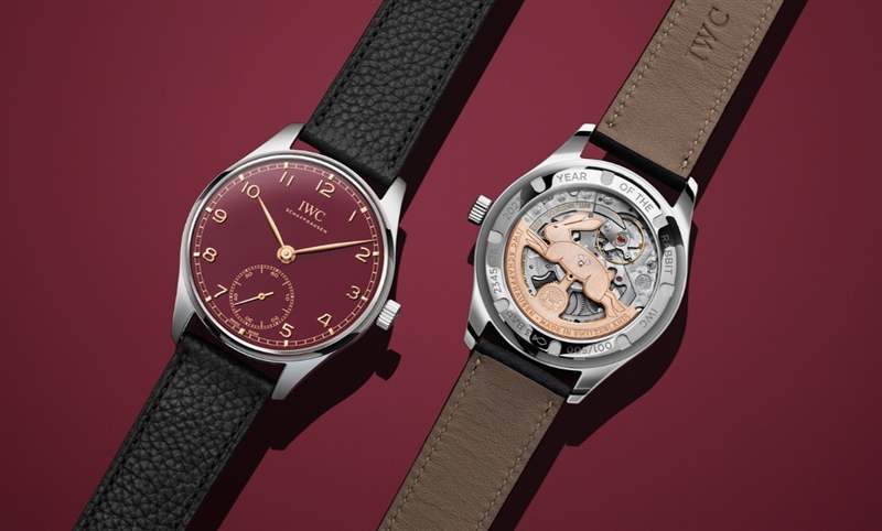 酒紅面盤、金兔自動盤，IWC推出癸卯賀歲表：葡萄牙系列自動腕表40「中國新年」特別版