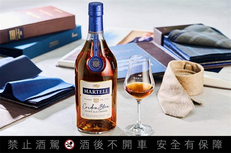 跨越經典,以質感開創迎風飛翔新局!新式訂制西服STYDER創辦人黃淯晨與父親的跨世代對談-復刻表