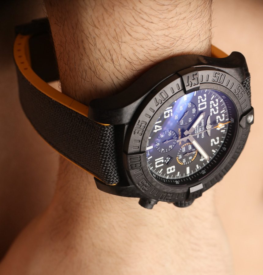 百年靈復仇者颶風手表動手-復刻表