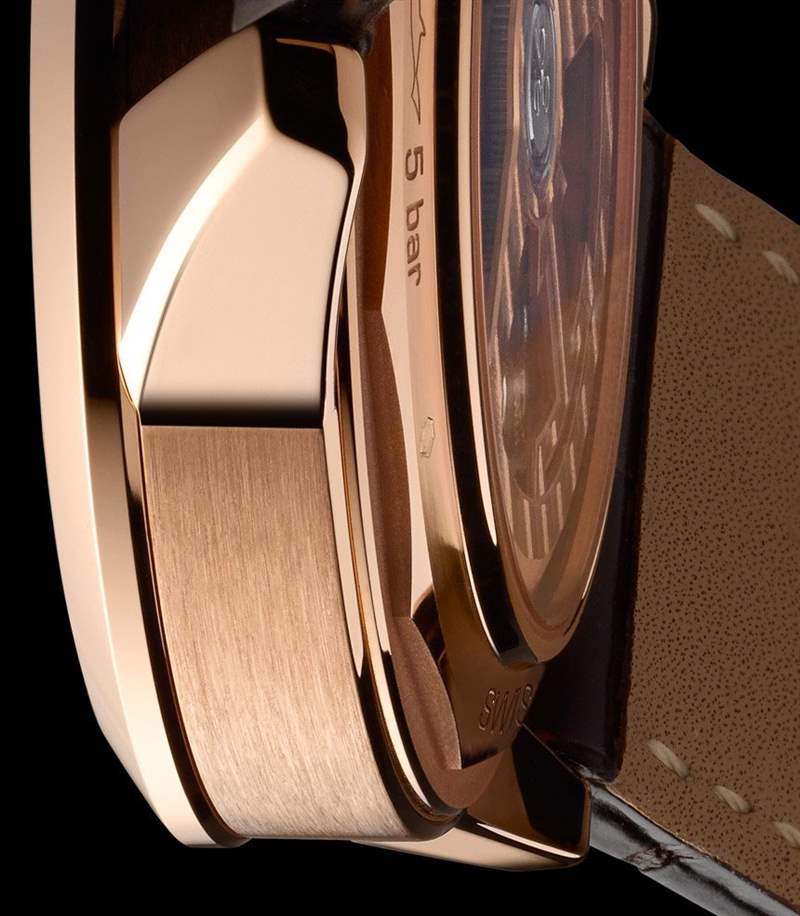 搭載全新自制機芯的積家Geophysic True Second腕表-復刻表