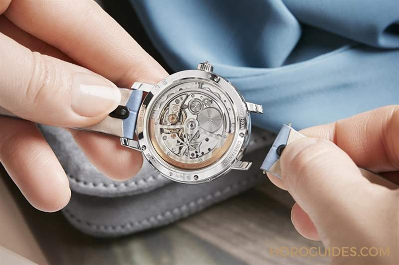 VACHERON CONSTANTIN - 從容感受歲月靜好的滋味｜江詩丹頓Traditionnelle系列計時萬年歷、超薄萬年歷