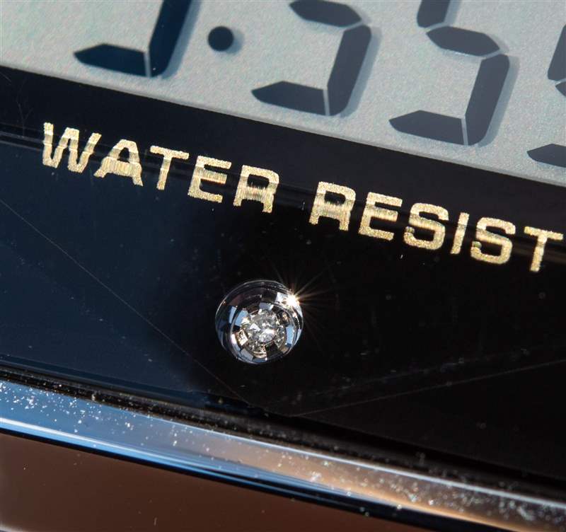 卡西歐A159WAD-1D手表評論:您應該購買史上最便宜的鑲鉆手表嗎?-復刻表