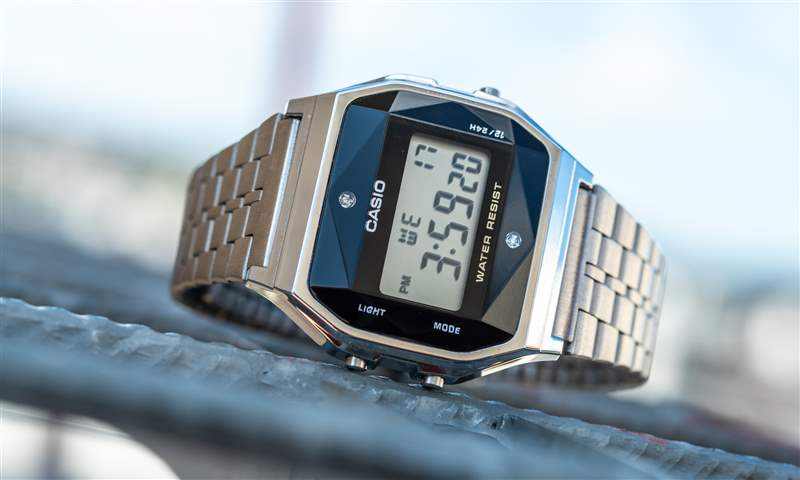 卡西歐A159WAD-1D手表評論:您應該購買史上最便宜的鑲鉆手表嗎?-復刻表
