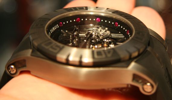 roger-dubuis-easy-diver-sed-watch-2 羅杰杜彼簡易潛水腕表SED陀飛輪限量版腕表-復刻表