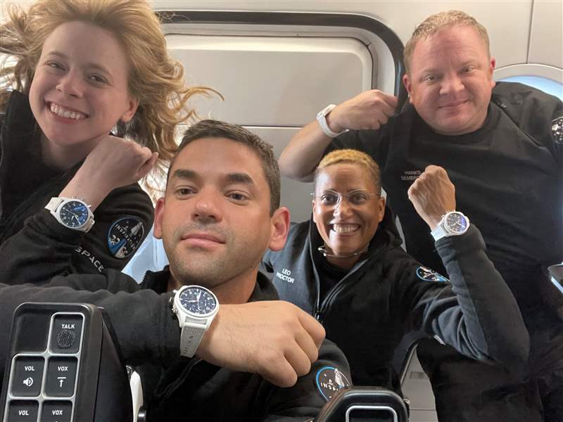 拍賣忘掉杰夫·貝索斯吧,這位億萬富翁的太空使命——以及隨之而來的手表-復(fù)刻表