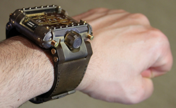 Devon Tread 1蒸汽朋克手表評論-復刻表