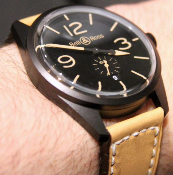 Bell & Ross Vintage BR 123 Carbon 柏萊士Vintage BR 123 & 126精鋼表殼圓形腕表-復(fù)刻表