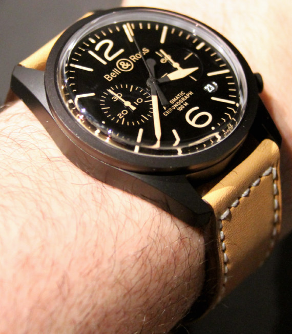 Bell & Ross Vintage BR 126 Carbon 柏萊士Vintage BR 123 & 126精鋼表殼圓形腕表-復(fù)刻表