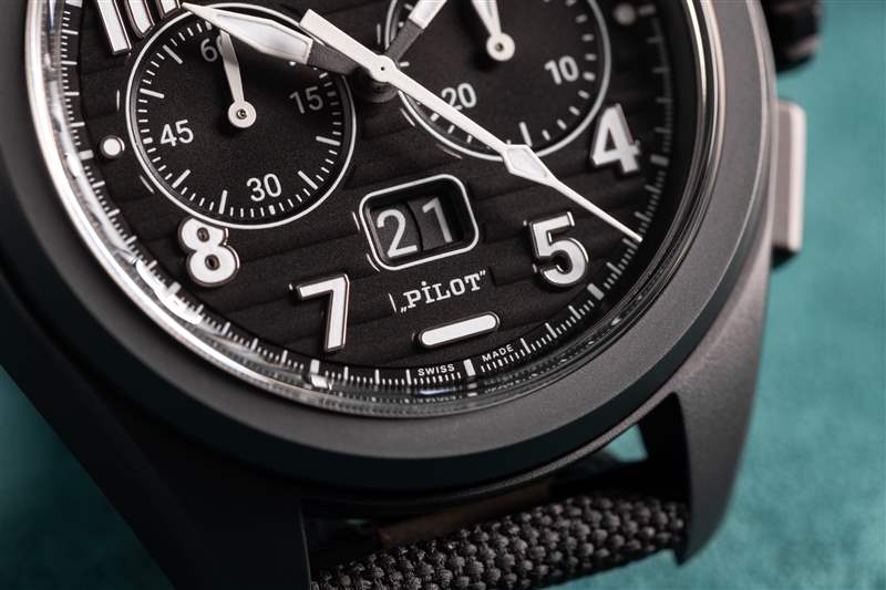 真力時(shí) el primero 計(jì)時(shí)碼表大日期飛行員表盤(pán)