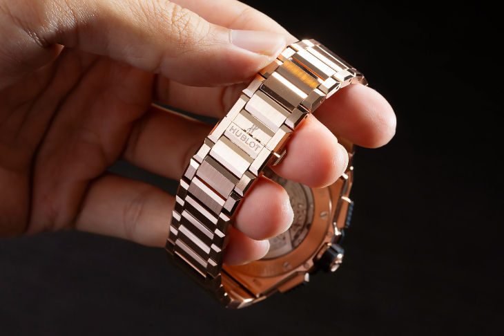 HUBLOT - HUBLOT鏈帶腕表一推出就成為業(yè)界基準(zhǔn)的5個關(guān)鍵