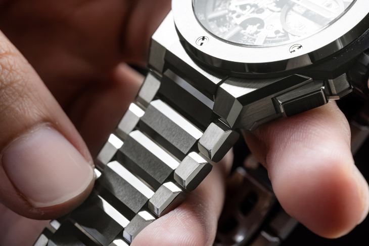 HUBLOT - HUBLOT鏈帶腕表一推出就成為業(yè)界基準(zhǔn)的5個關(guān)鍵