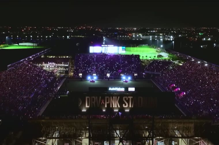 梅西轉戰邁阿密國際接下10號戰袍手上PP彩虹圈尤其吸睛-復刻表