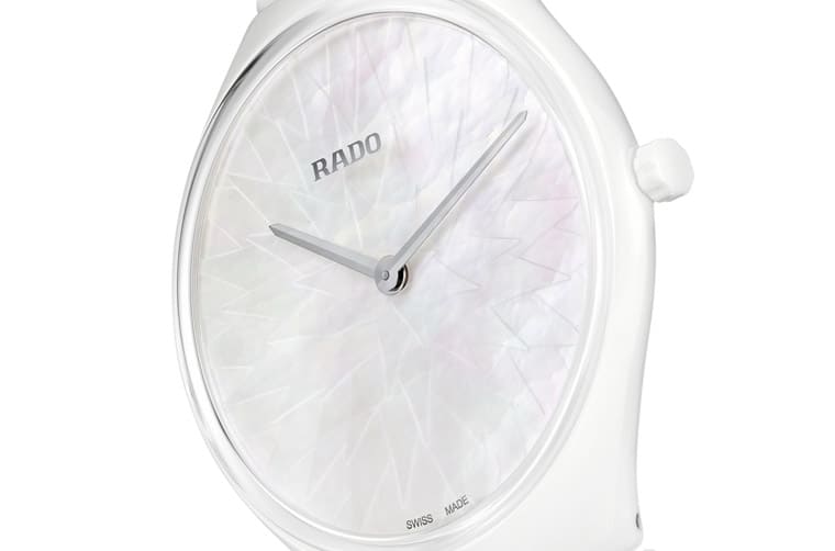 雷達(dá)表真我超薄世界花園合作款再推出三款面盤(pán)花紋來(lái)自瀕危植物的創(chuàng)意聯(lián)名表-復(fù)刻表