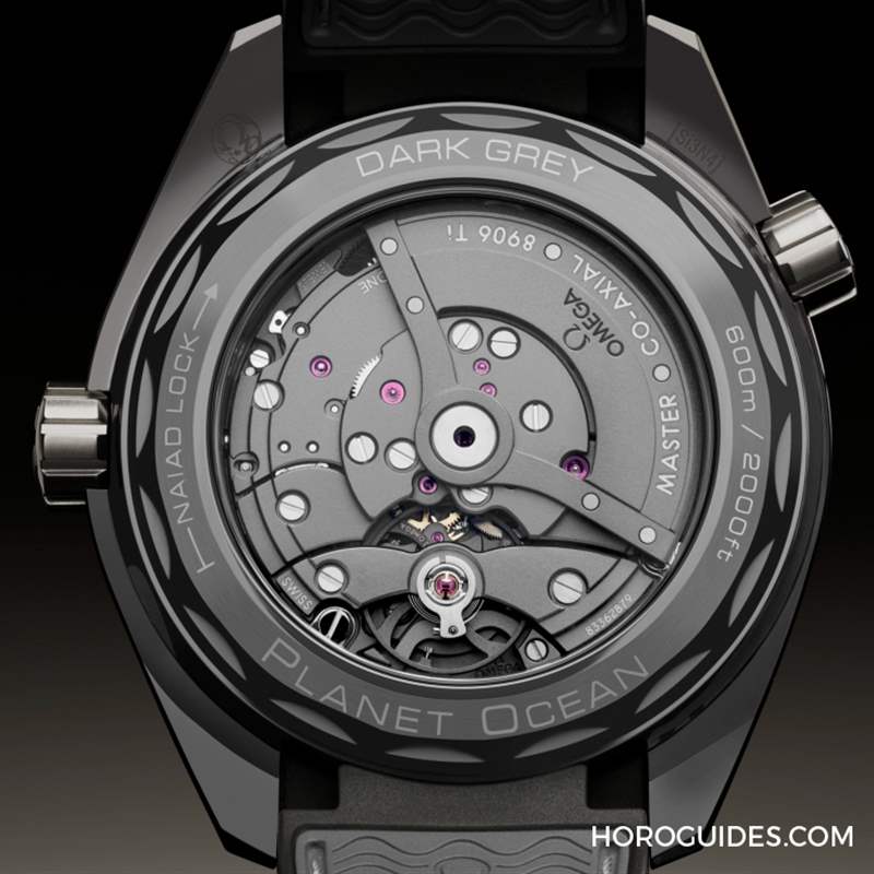 OMEGA - 輕量化材質打造由內到外的輕盈感｜OMEGA Seamaster Planet Ocean Dark Grey