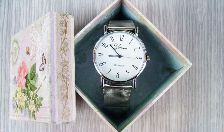 情人節送女朋友手表